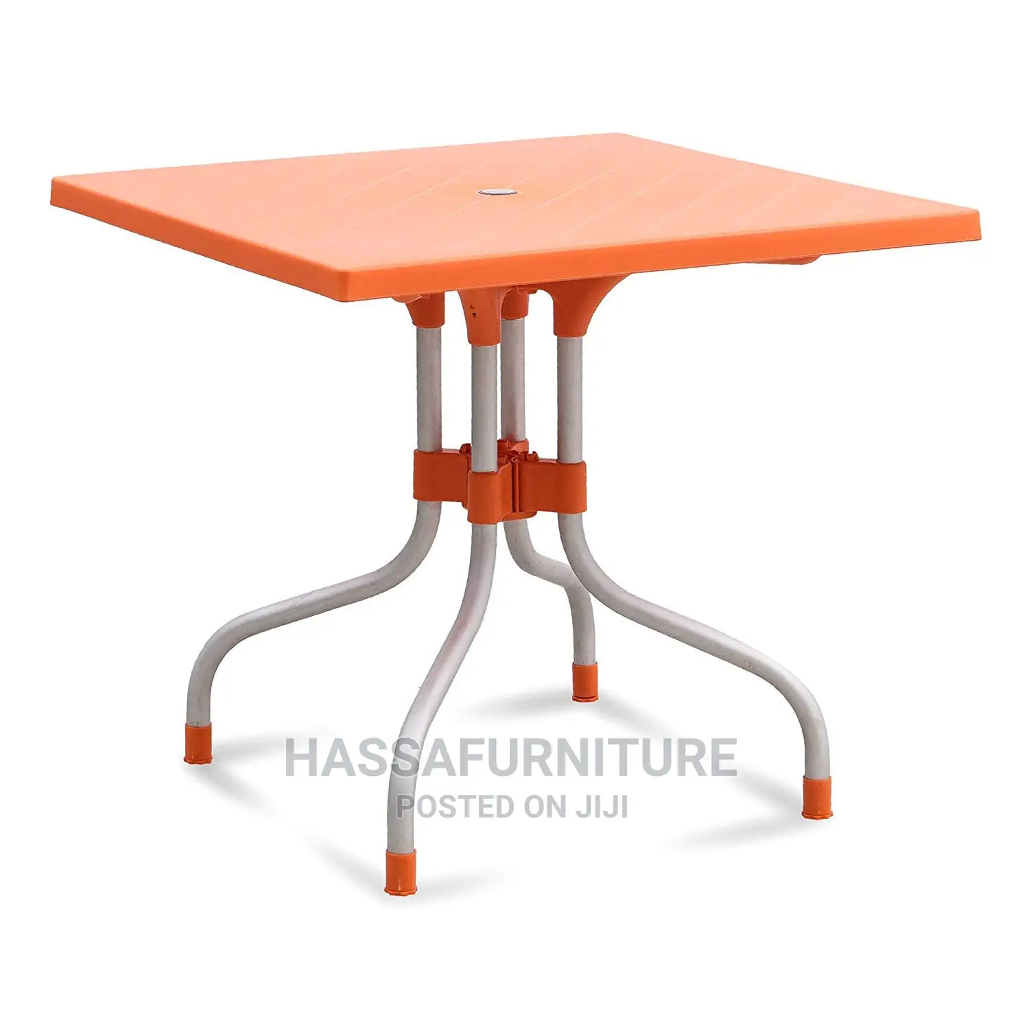 Bar and Restaurant Tables
