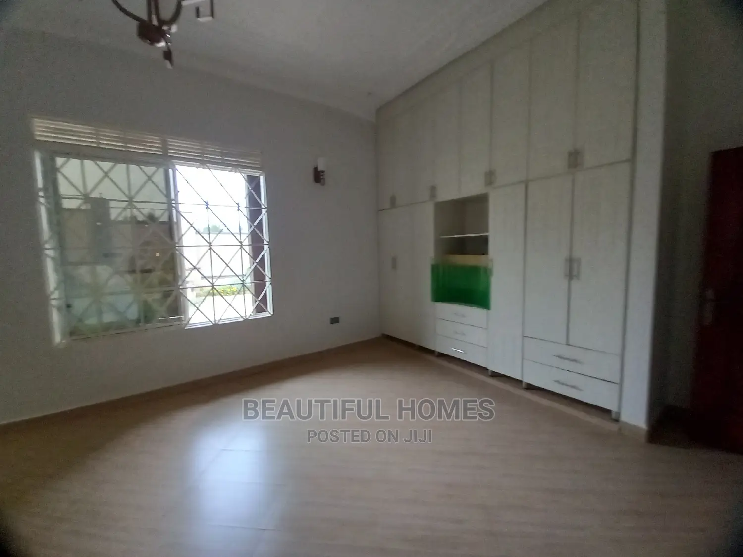 Furnished 4bdrm House in Nakwero, Kira for Sale