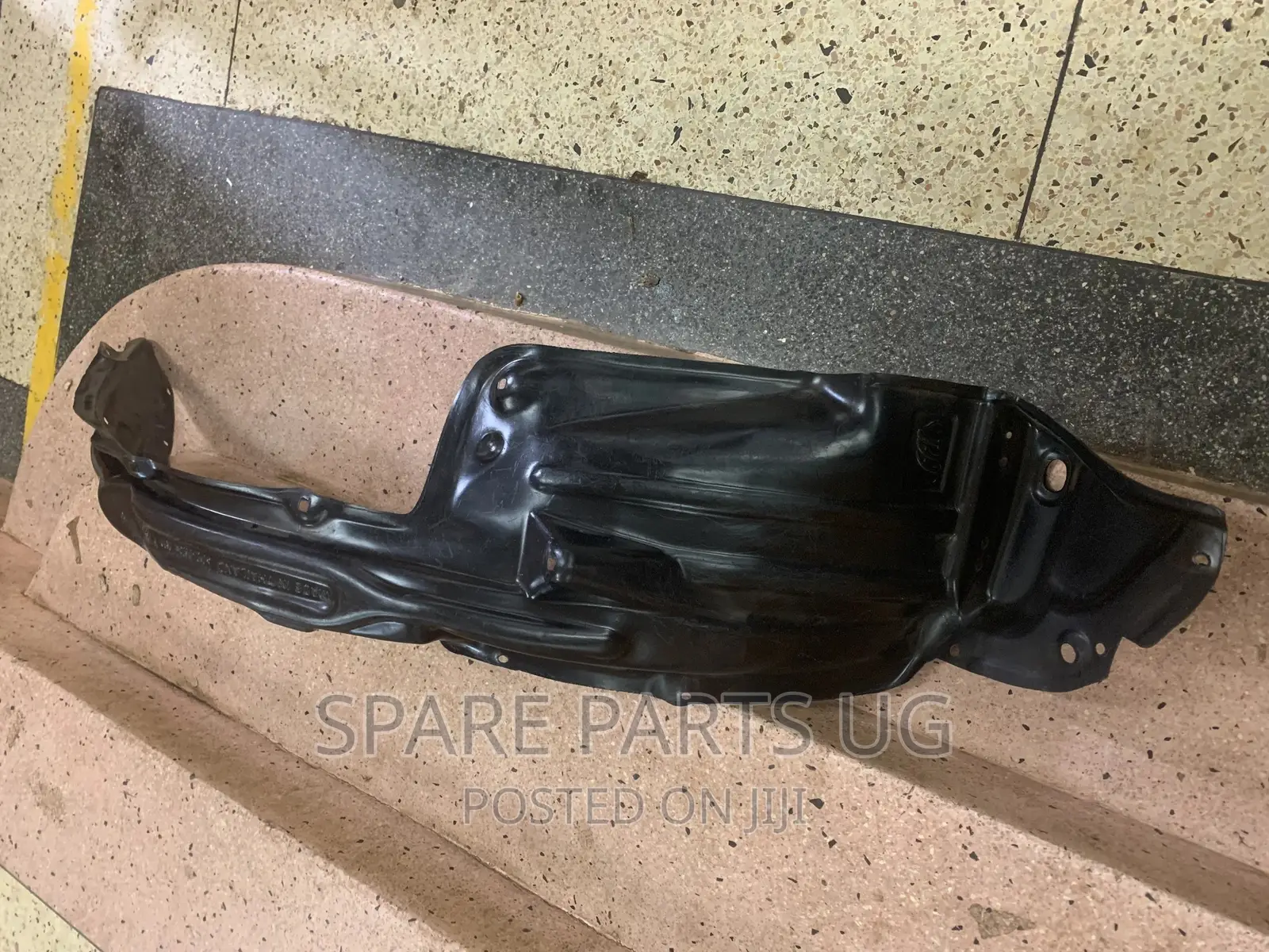 Ekipapuula / Inner Fender Cover Hilux Vigo / Revo