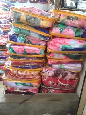 Mikach Woolen Blankets