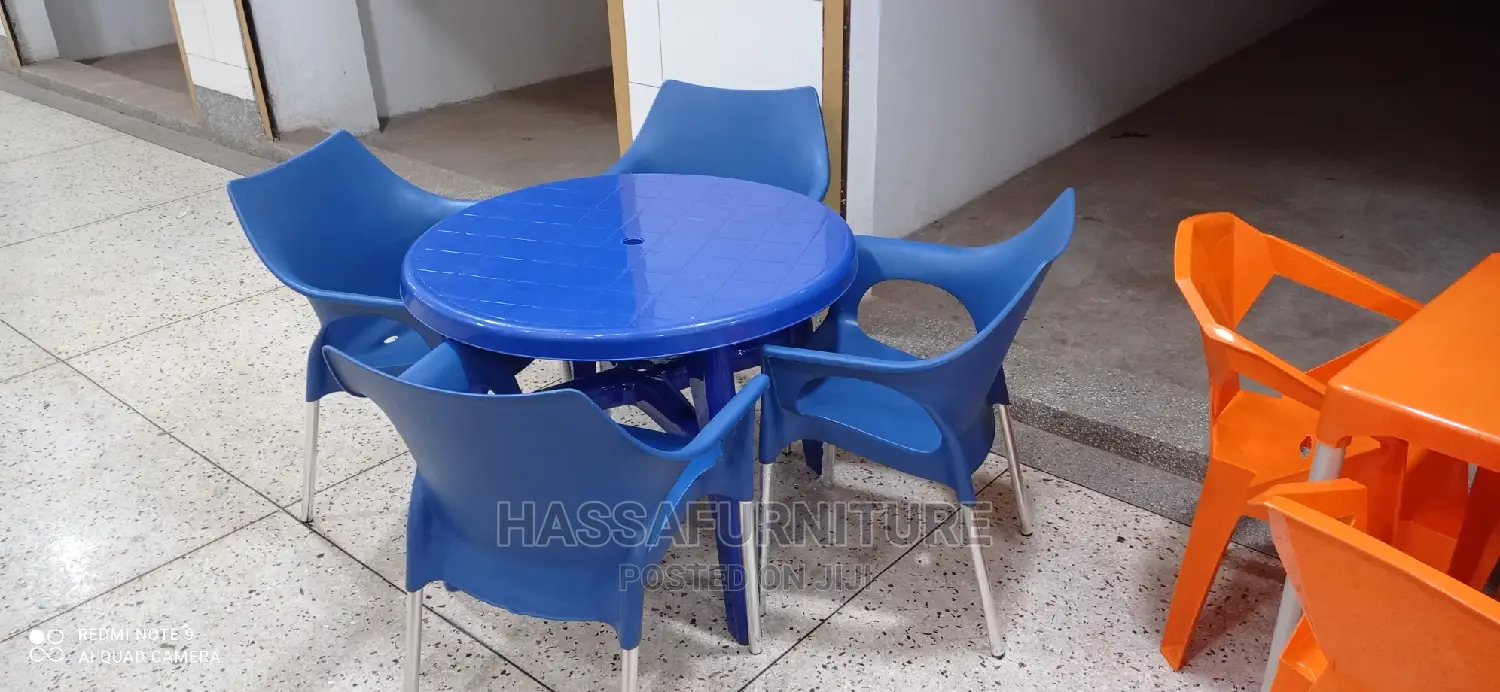 Plastic Restaurant Set 4seaters