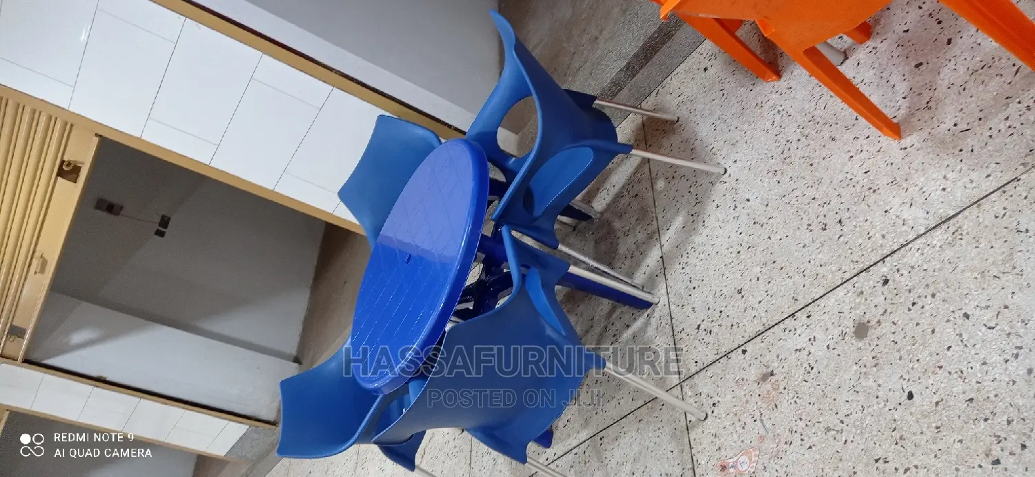 Plastic Restaurant Set 4seaters