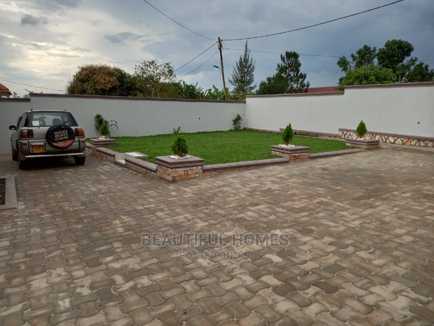 Furnished 4bdrm House in Kira, Central Division for Sale