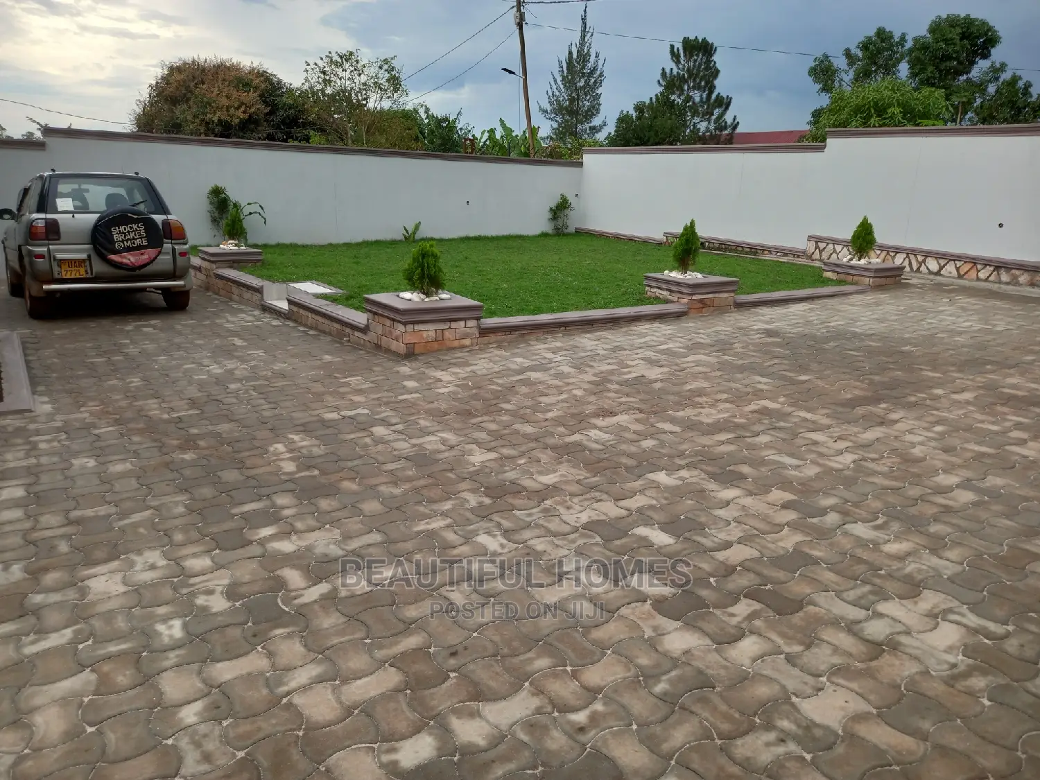 Furnished 4bdrm House in Kira, Central Division for Sale