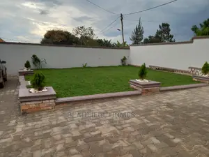 Furnished 4bdrm House in Kira for Sale
