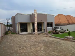 Furnished 4bdrm House in Kira for Sale