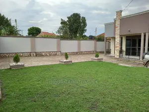 Furnished 4bdrm House in Kira for Sale