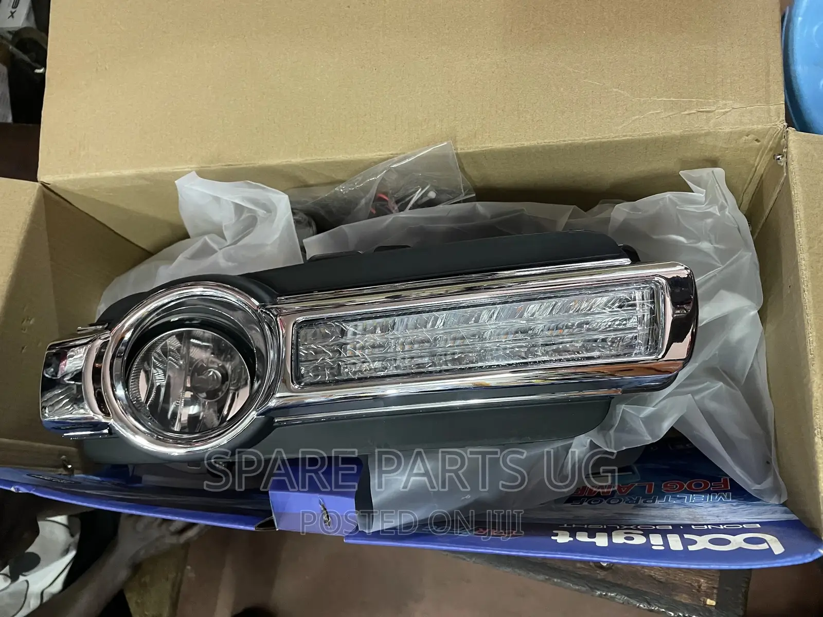 Mitsubishi Pajero 2014 - 2020 Spotlights/ Foglights Kit