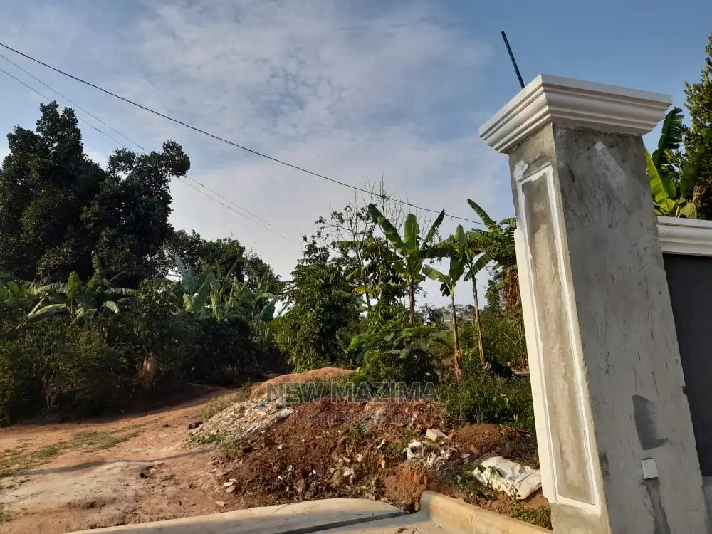 3bdrm Bungalow in Namagoma Masaka Rd, Division B for Sale