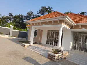 3bdrm Bungalow in Namagoma Masaka Rd, Division B for Sale