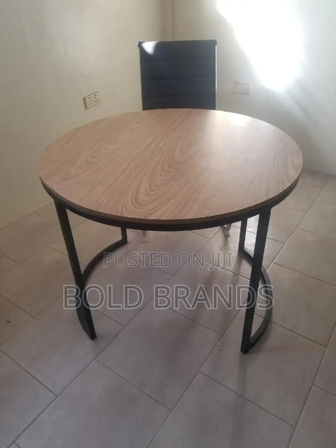Boardroom Table/ Meeting Table