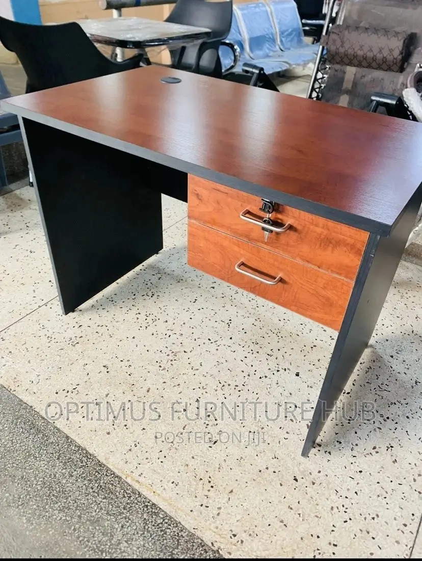 Office Desk (1meter)