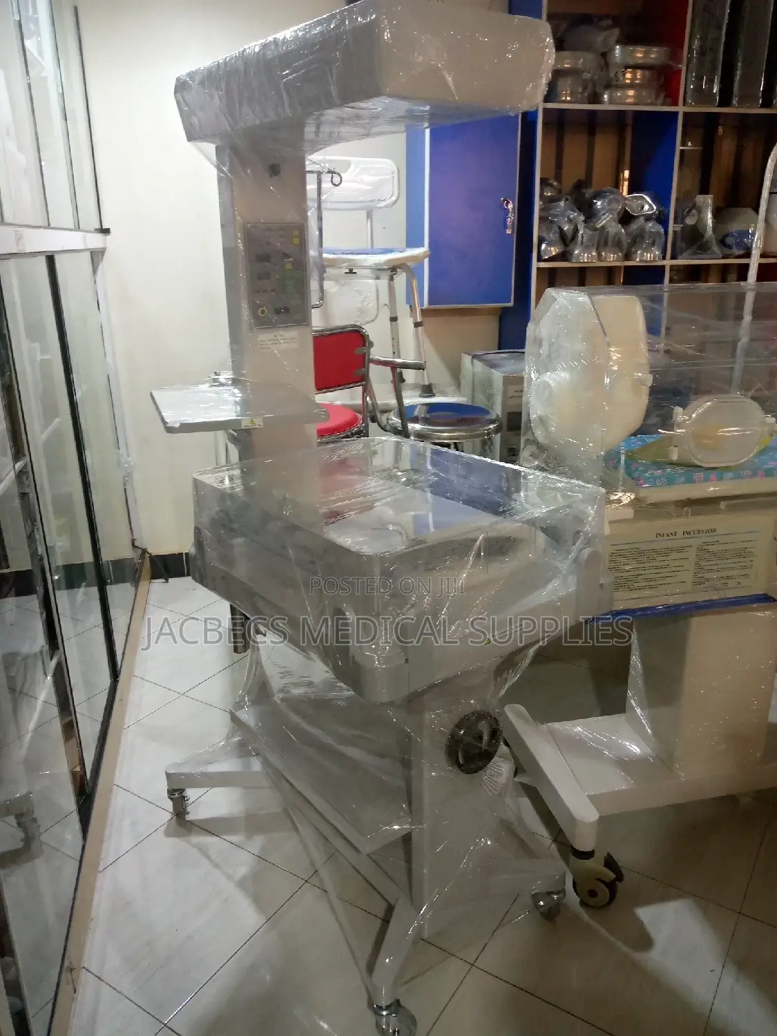 Baby Warmer With Phototherapy