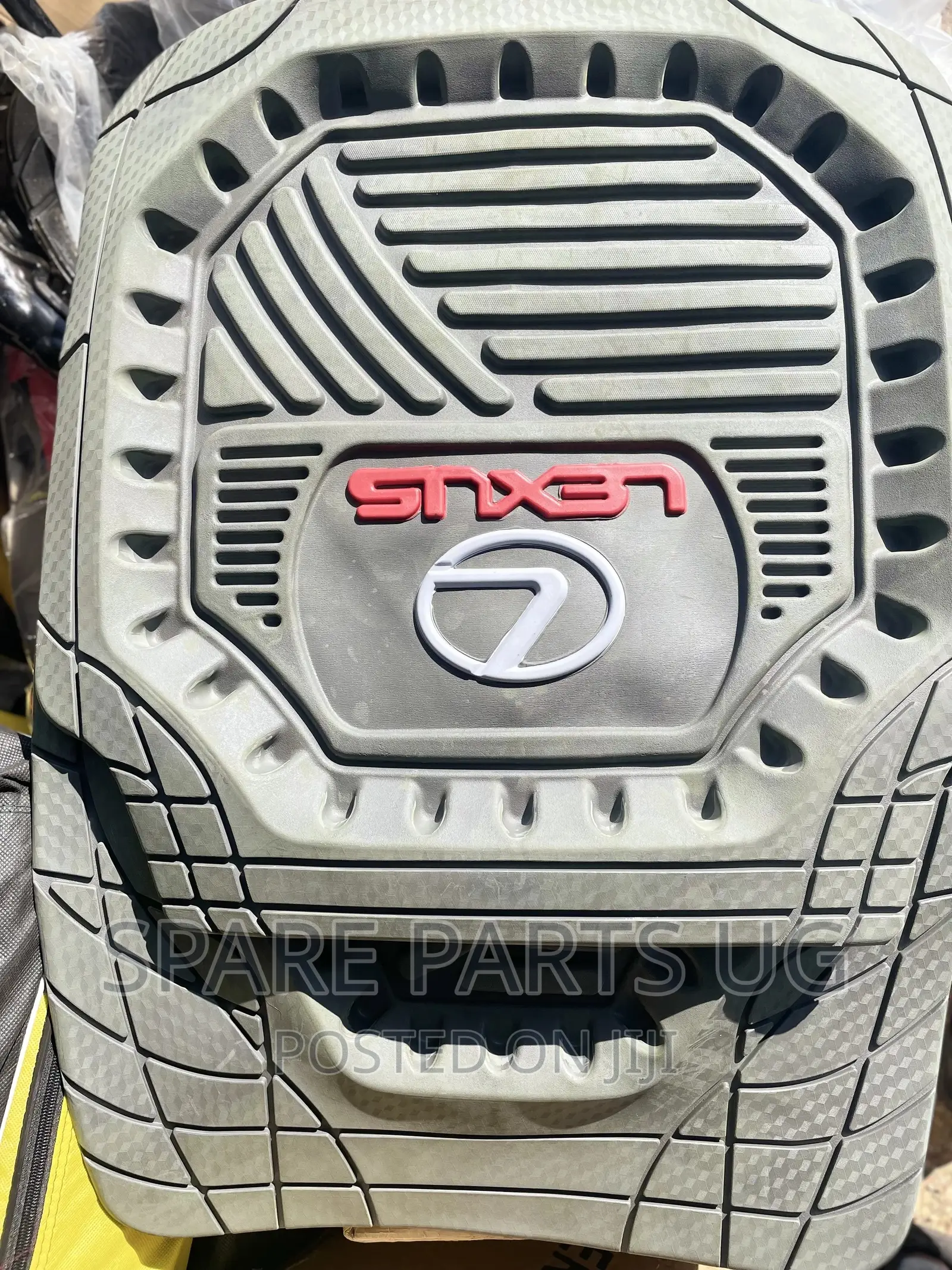 Lexus Carpets / Floor Mats
