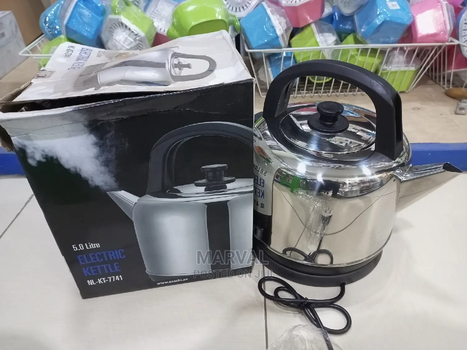 Saachi Seater Kettle
