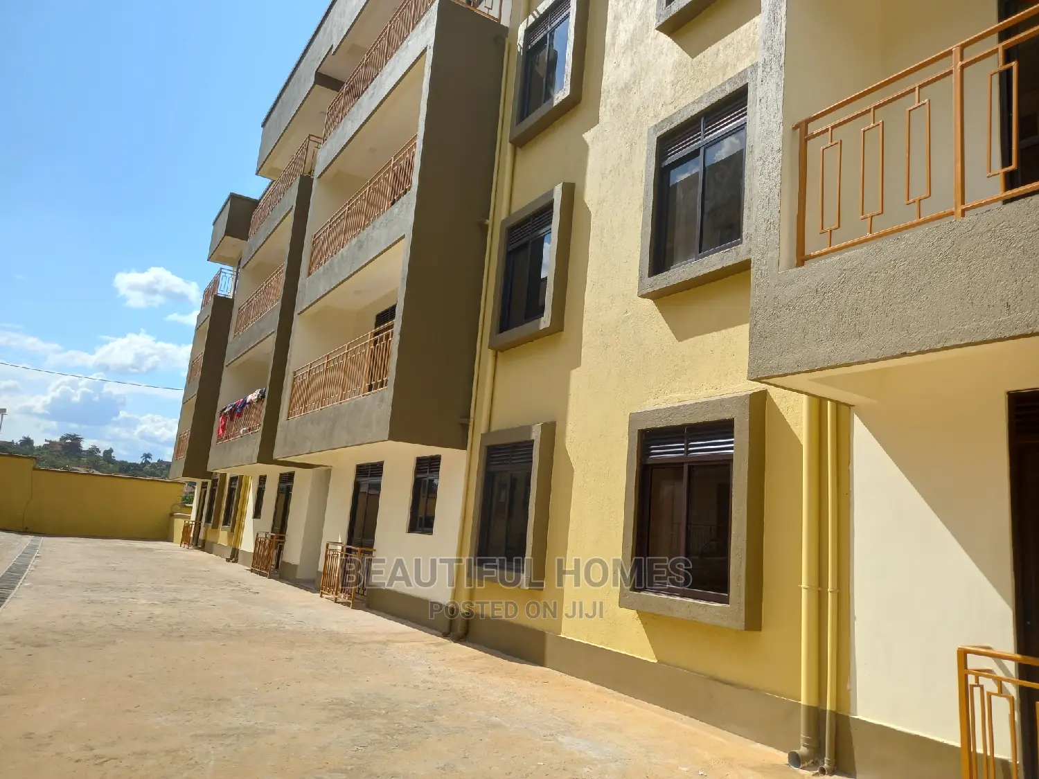 Furnished 2bdrm Apartment in Kisaasi Tarmack, Central Division