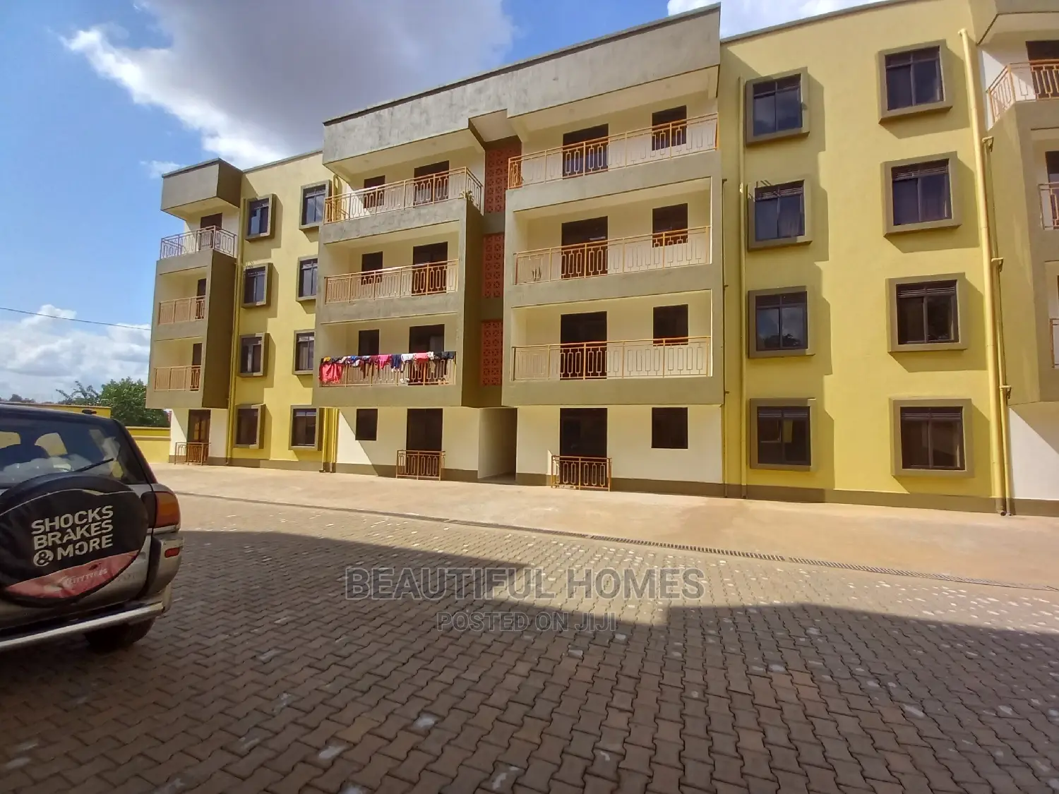 Furnished 3bdrm Condo in Kisaasi Corporate, Central Division for Sale