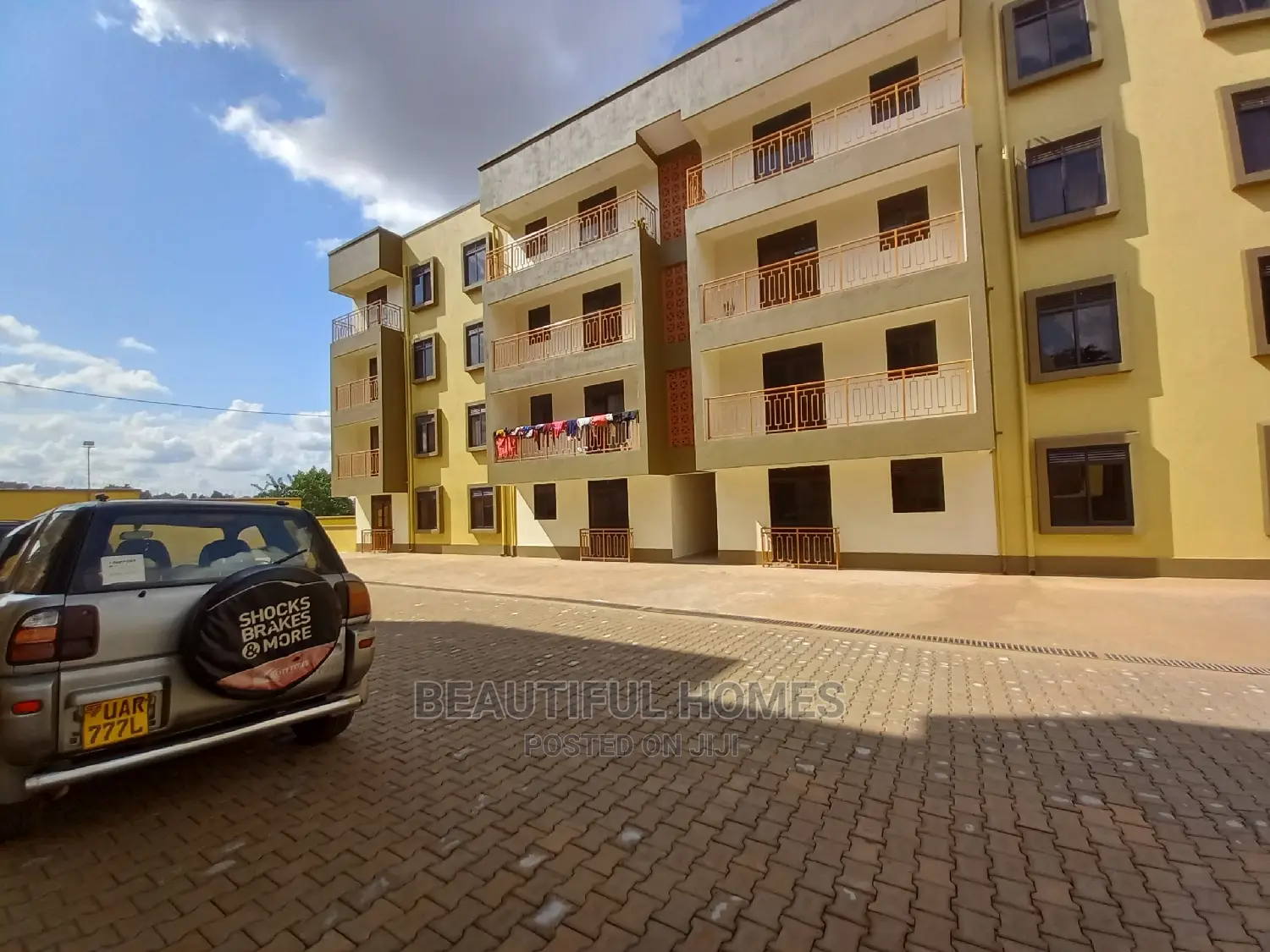 Furnished 3bdrm Condo in Kisaasi Corporate, Central Division for Sale