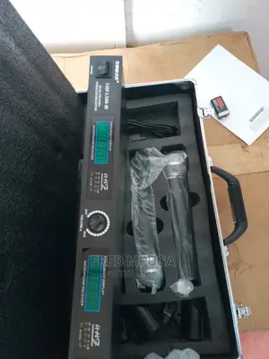 Sure Wiress Microphone