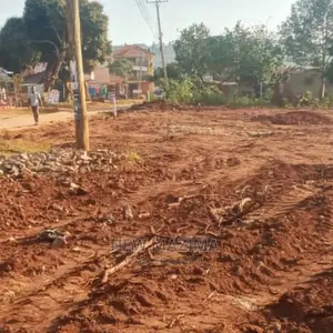 Commercial Plots Measuring Direct From Tarmac Rd on Kitende