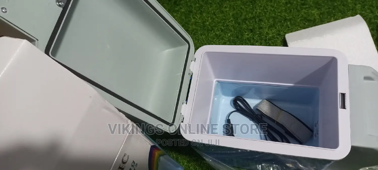 Portable Electronic 7.5l Cooling Warming Car Refrigerator