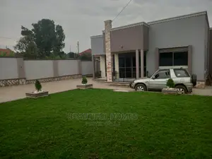 Furnished 4bdrm House in Kira for Sale