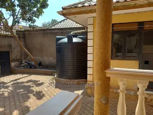 Furnished 5bdrm Bungalow in Kira for Sale