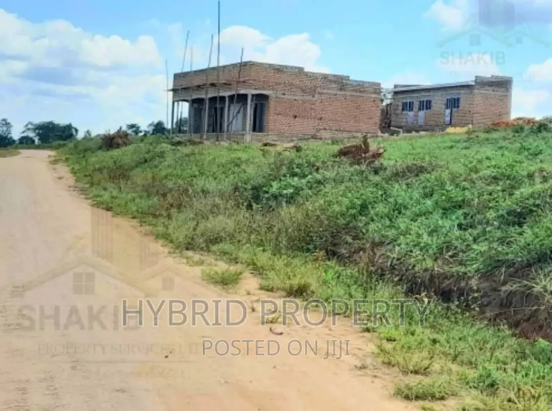 Plots for Sale at Kakiri~Simbamanyo Land Estate~Hoima Road.