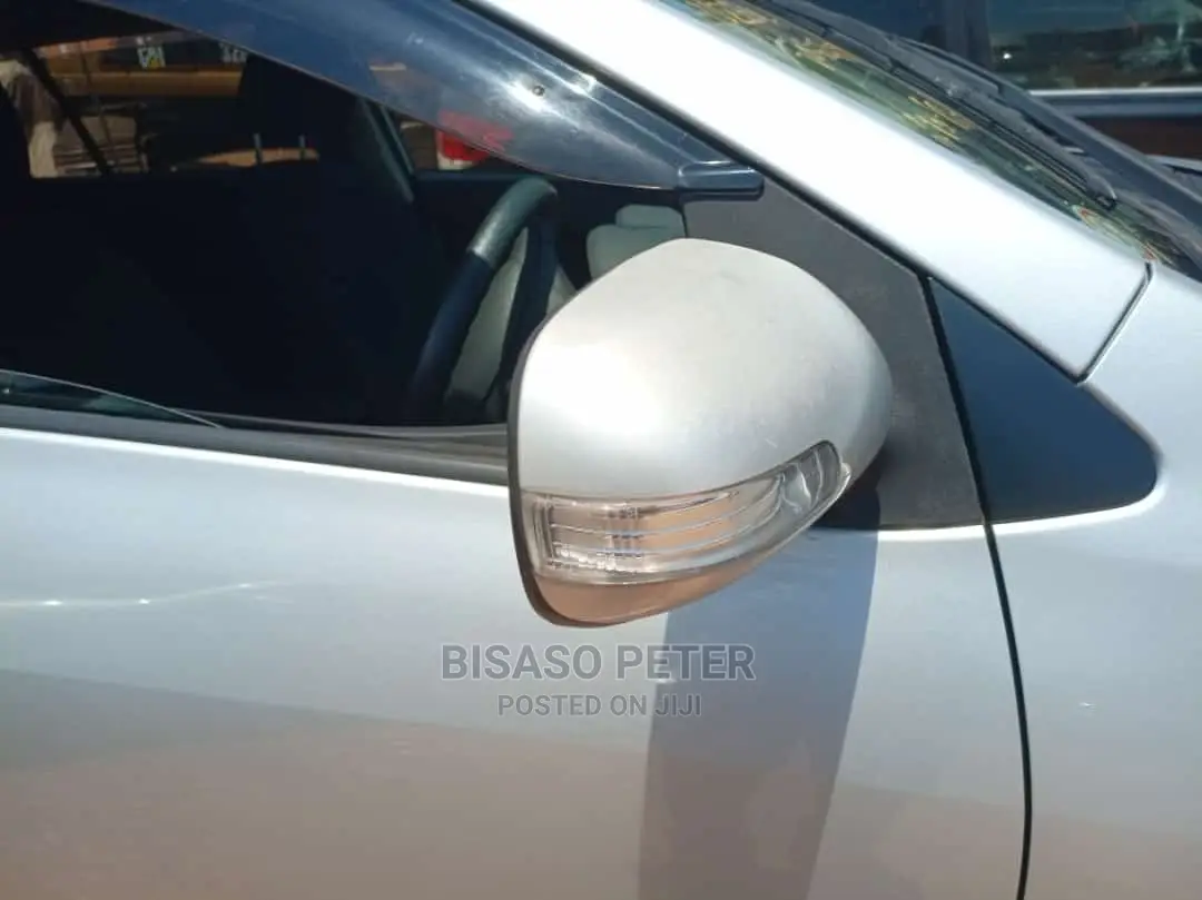 Toyota Corolla Fielder 2008 Silver