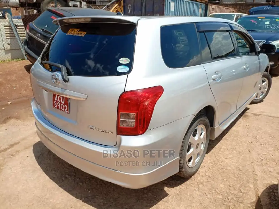 Toyota Corolla Fielder 2008 Silver