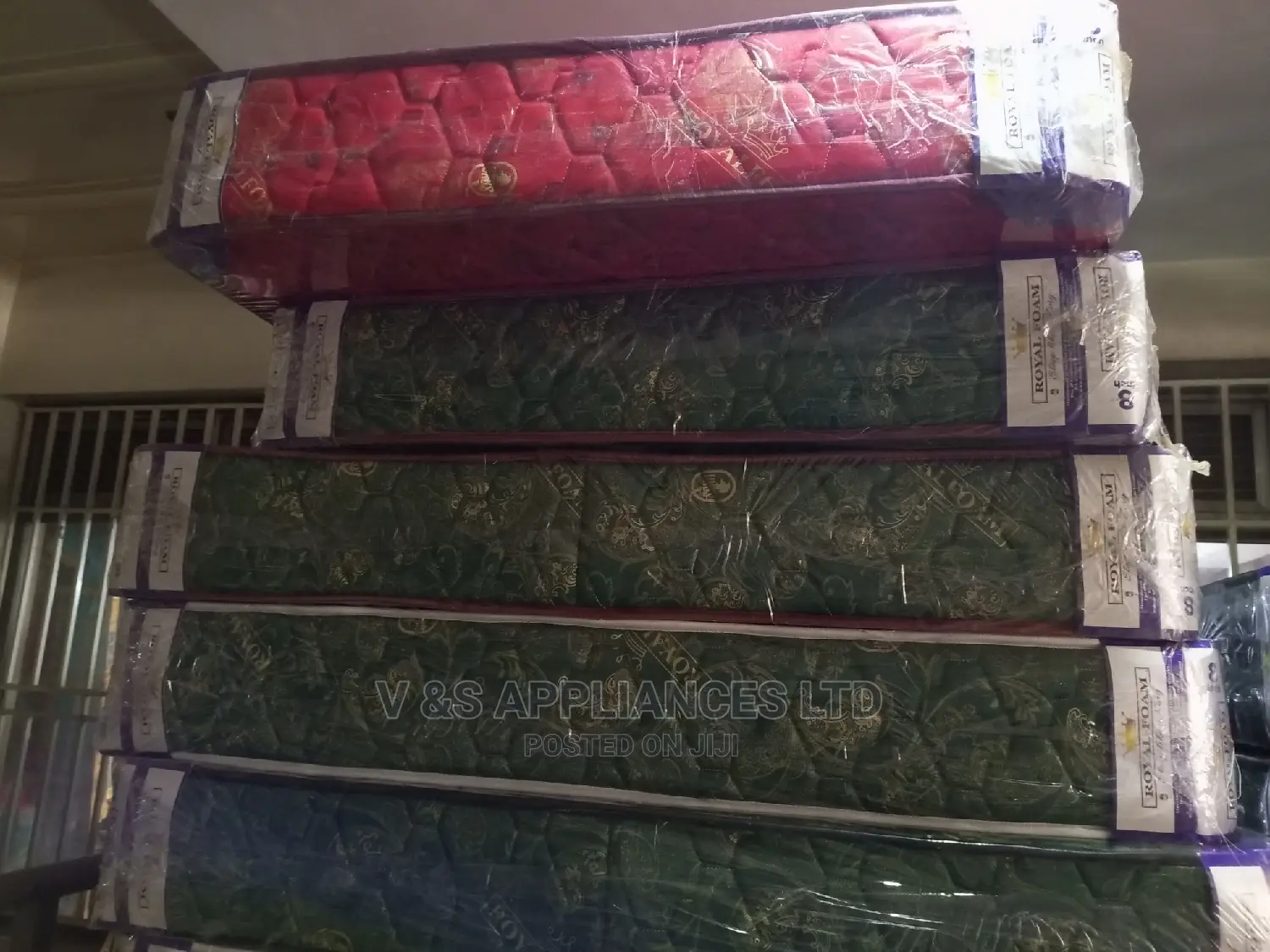 4 by 8 Royal Form Deluxe Mattress