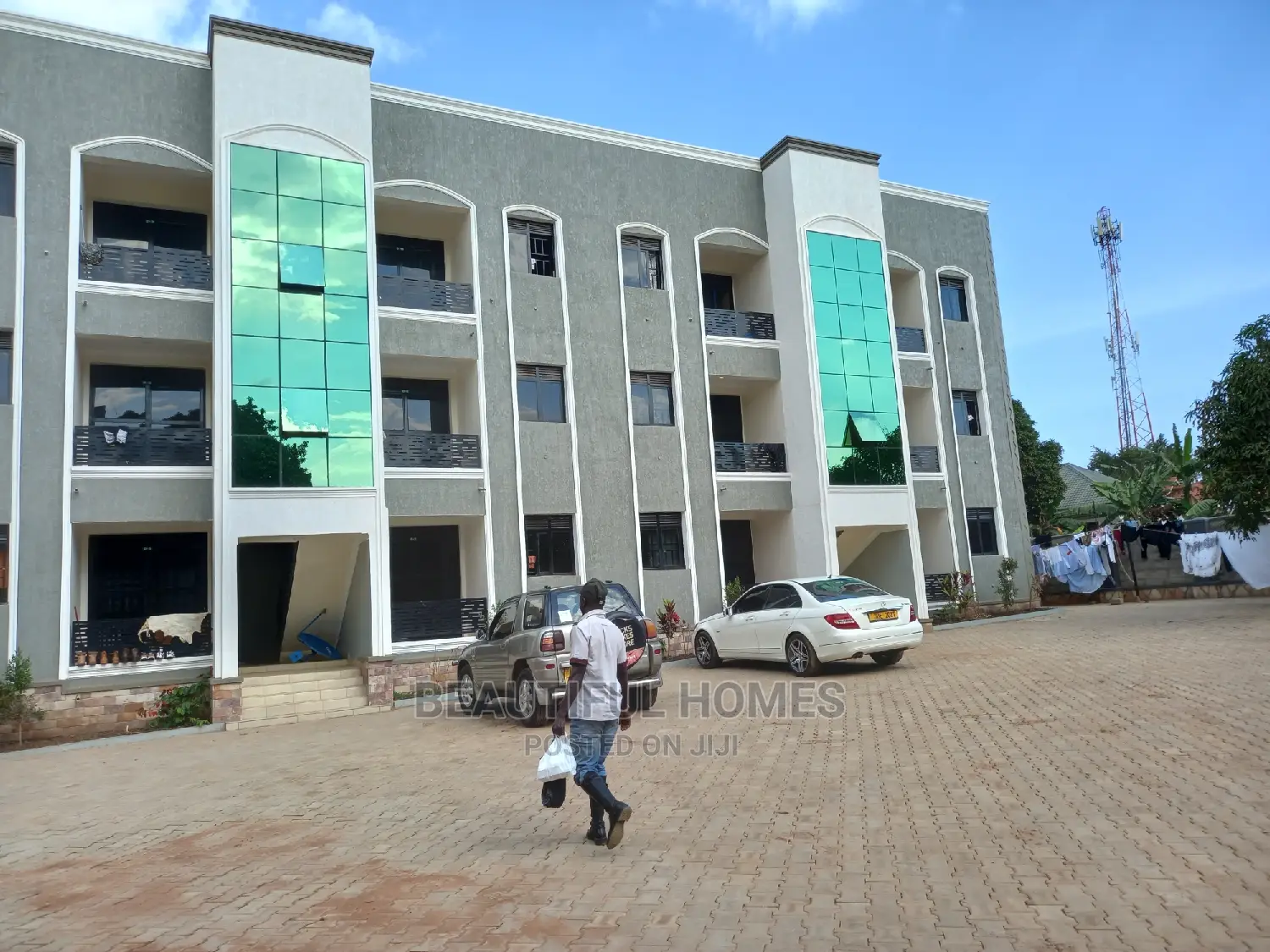 Furnished 2bdrm Apartment in Kira Tarmack for Sale