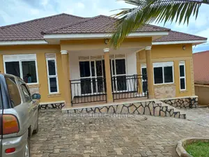 Furnished 3bdrm Bungalow in Kira for Sale