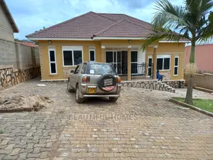 Furnished 3bdrm House in Kira Organised for Sale