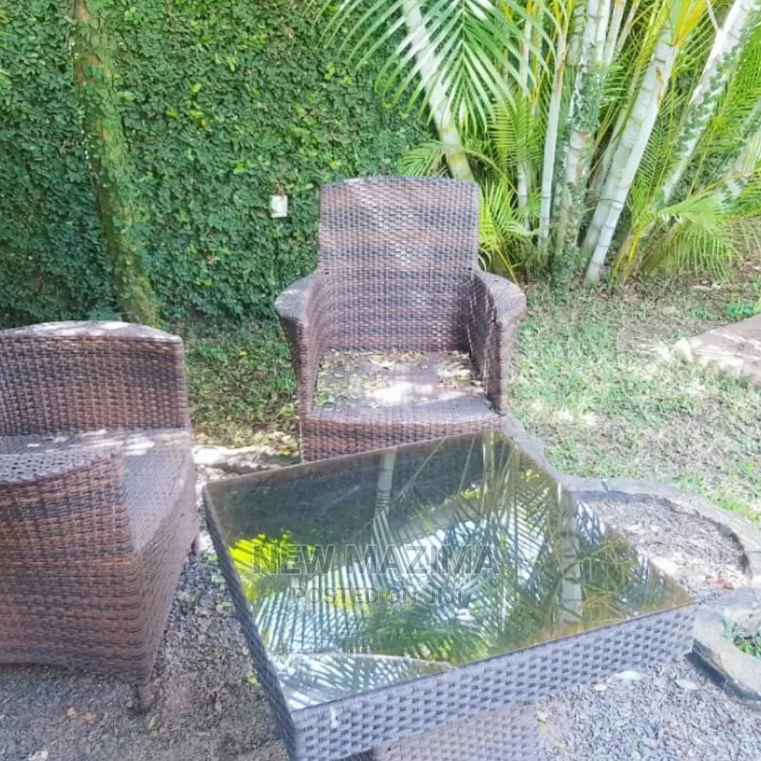5bdrm Mansion in Muyenga Bukasa, Central Division for sale