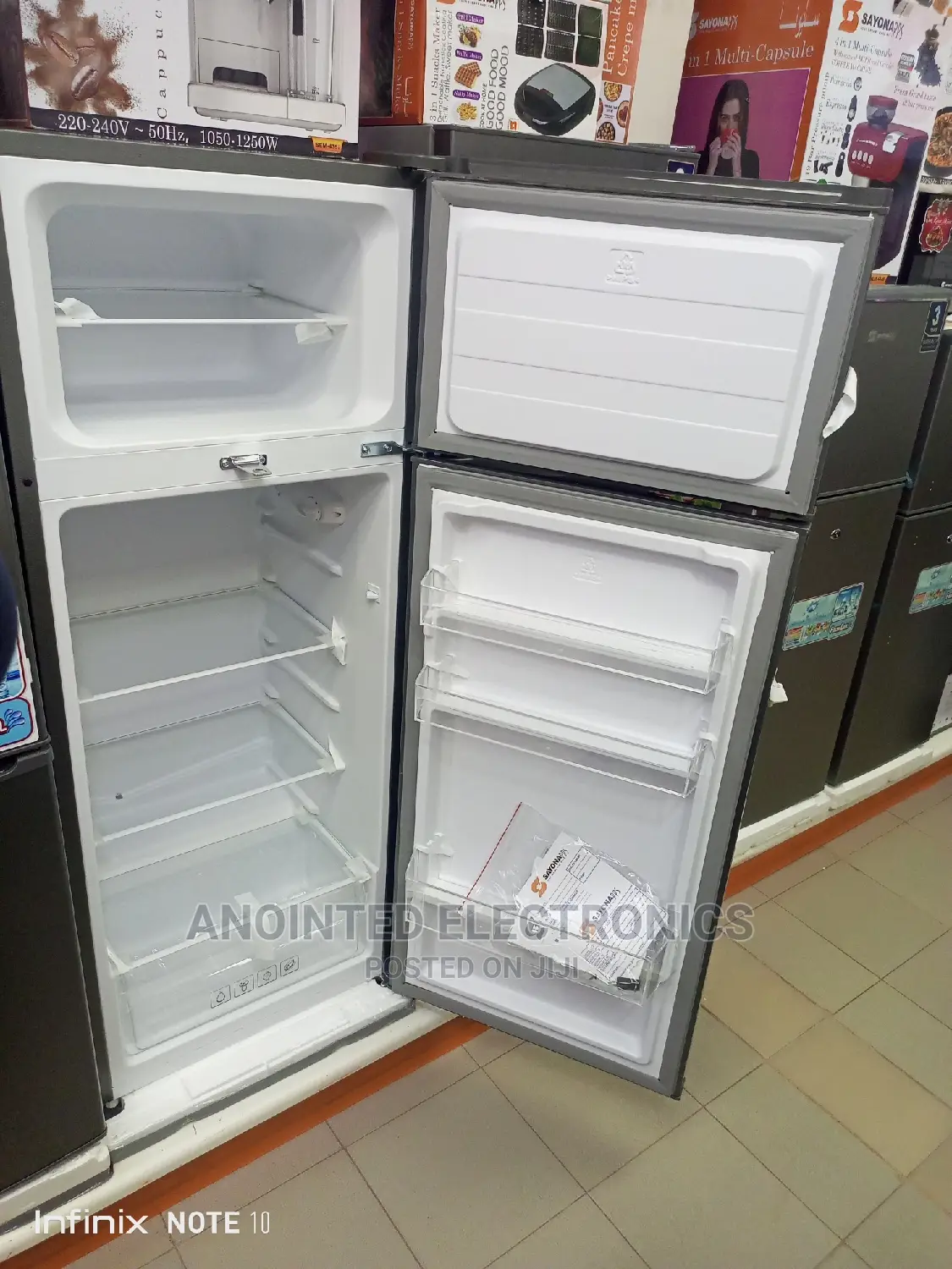 Sayon Refrigerator 235L