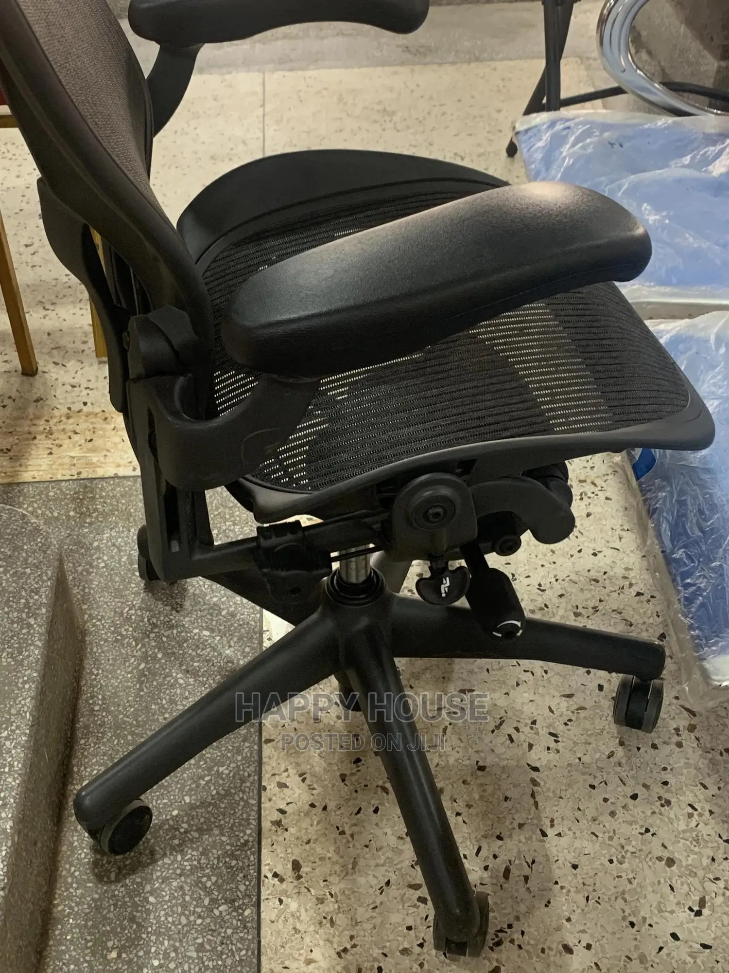Herman Miller Office Chair (B)