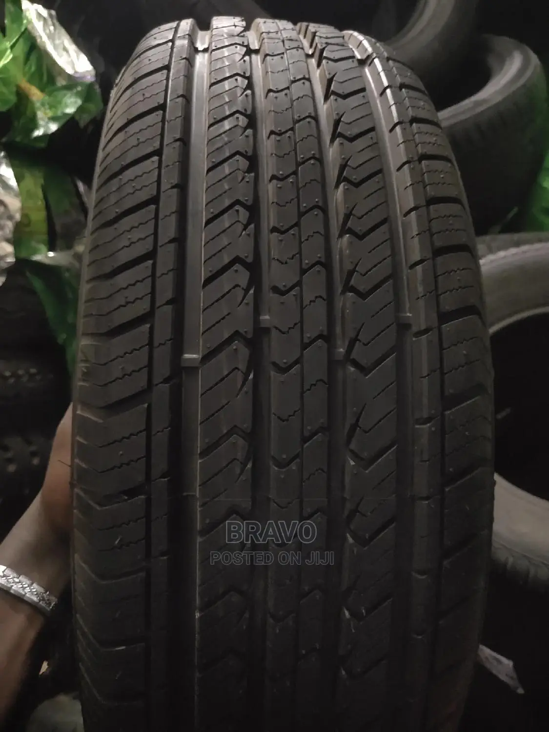 225/60r17 Mont PRO