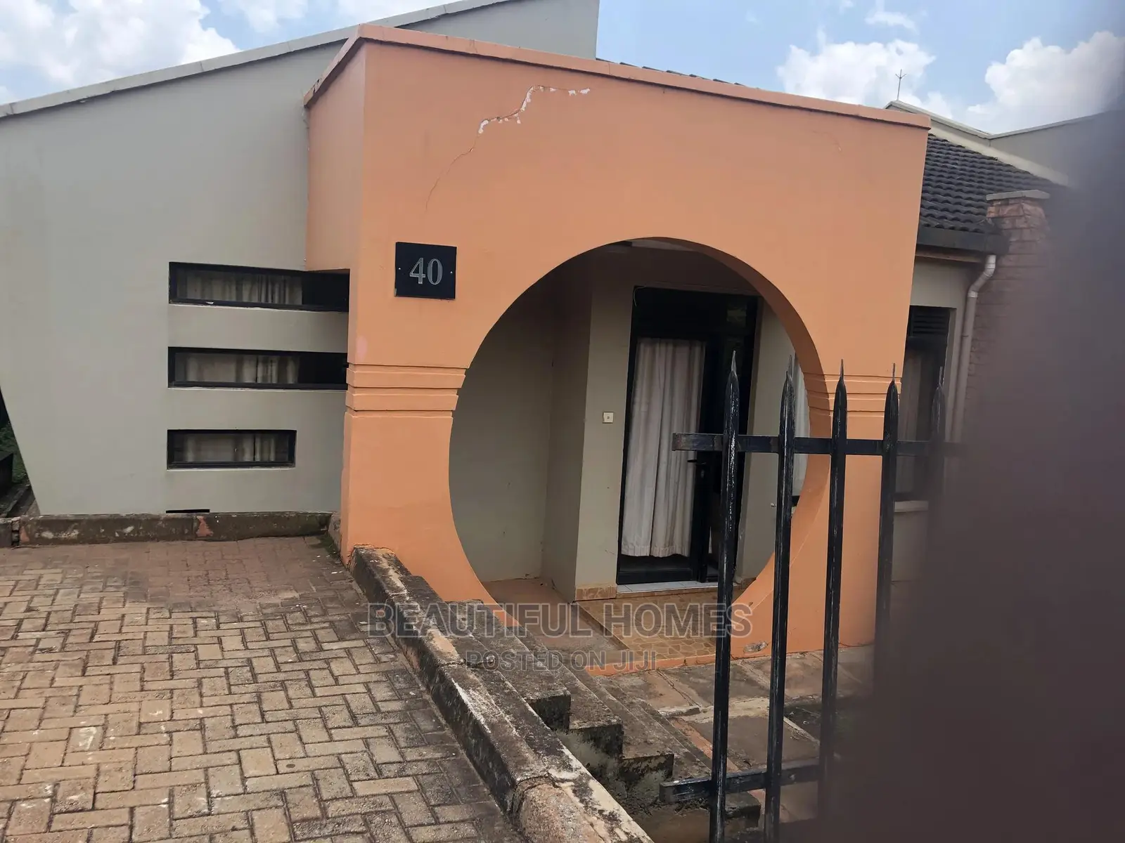 Kyanja Kensington Heights Vilas on Sell