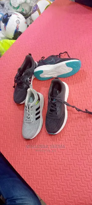 Joking Shose