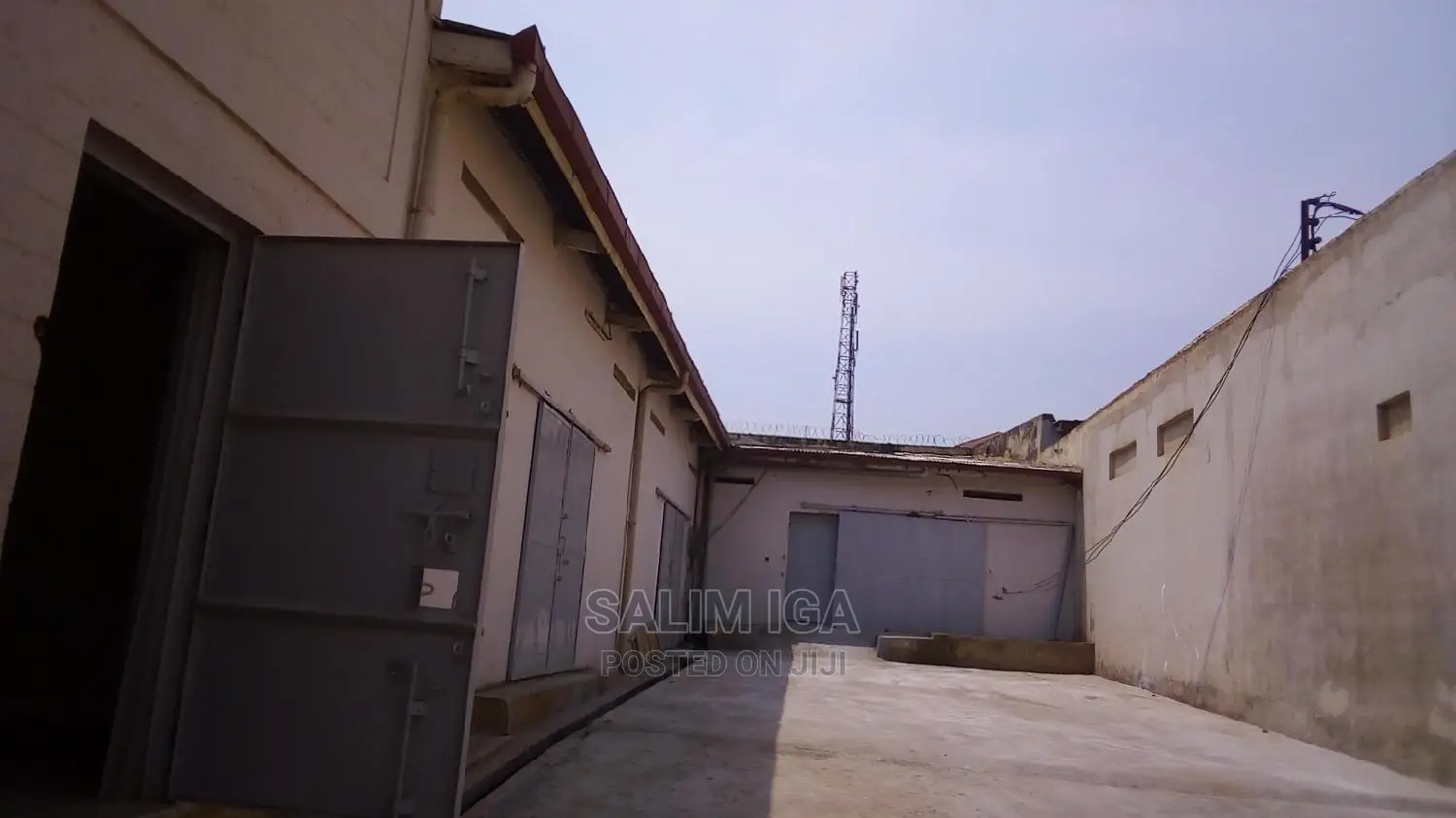 Warehouse and Show Room