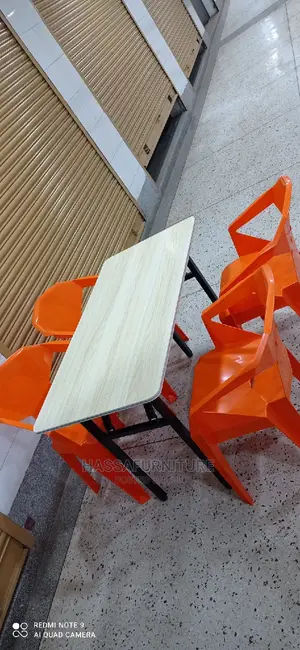 4seaters Wooden Restaurant Set