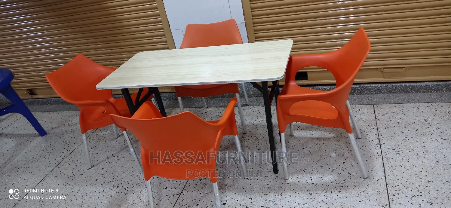 4seaters Restaurant Set Brand New