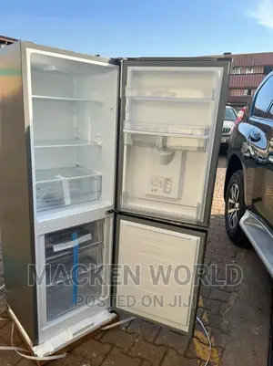 310L Hisense Double Door Refrigerator With Water Dispenser