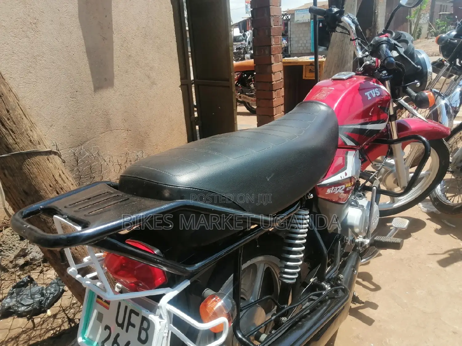 New American Ironhorse 2021 Red
