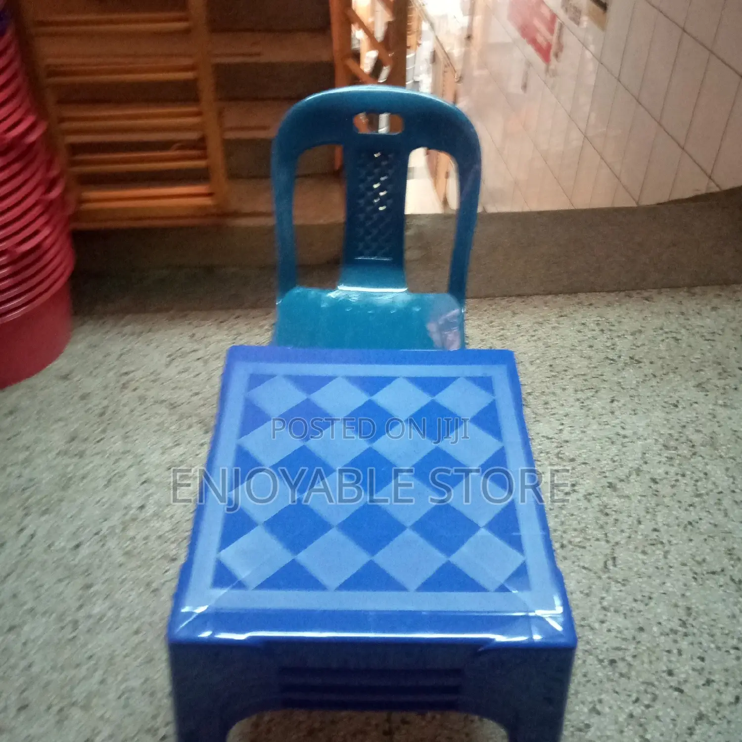 Plastic Easy Table and Armless Chairs