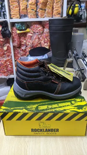 Safety Shoes (Rocklander