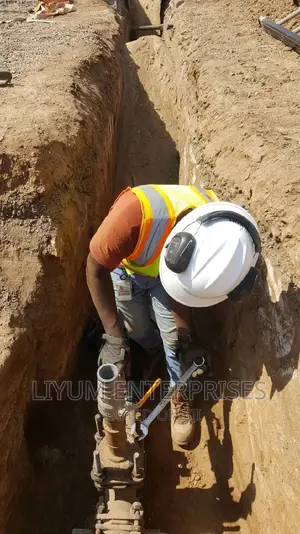 Professional Mobile Plumber(I Repair, Install and Maintain)