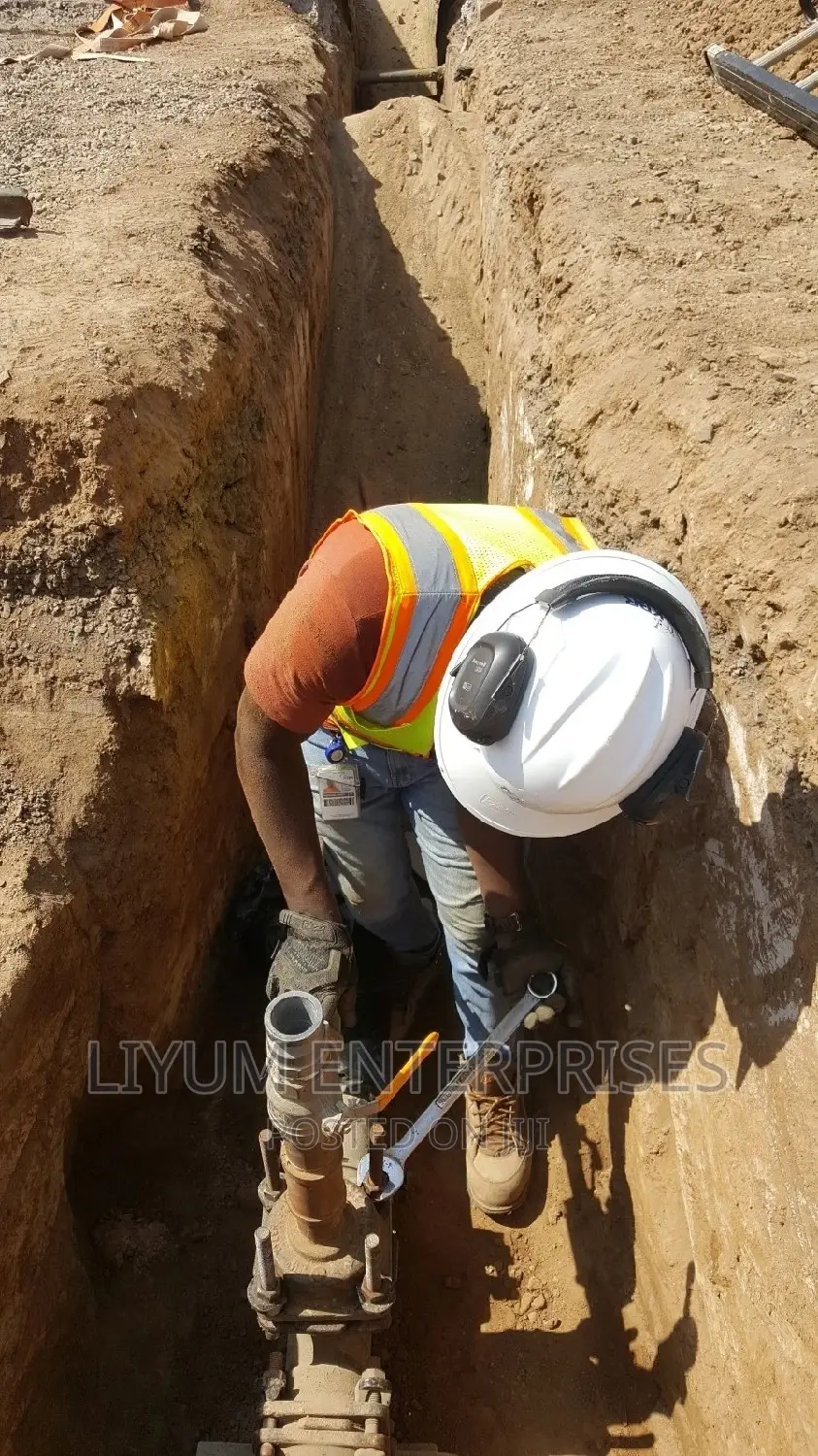 Professional Mobile Plumber(I Repair, Install and Maintain)