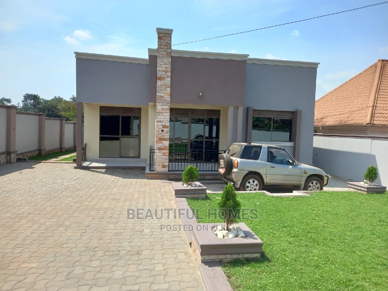 Furnished 4bdrm Bungalow in Kira, Central Division for Sale